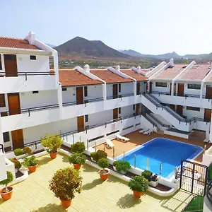 Apartamento Stylish Flat And Pool With 3 Rooms, Sleeps 6, Cristianos, Los Cristianos (Tenerife)